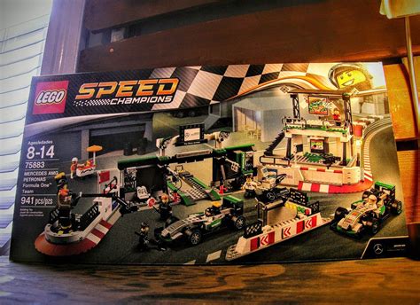 Mercedes-AMG Petronas F1 Paddock LEGO Kit Review: One Heavy Build