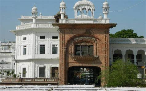 Amritsar Heritage Walk - Waling through a 400 year old city