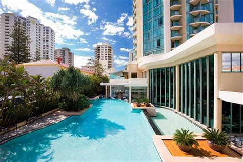 Mantra Legends Hotel Gold Coast - Compare Deals | Surfers paradise ...