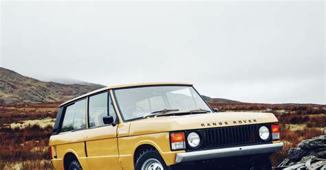 Land Rover Now Restores 1970s Range Rovers | WIRED