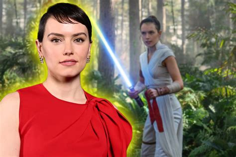 Daisy Ridley Recalls How Almost Exposing ‘Star Wars’ Secret Ruined Her ...