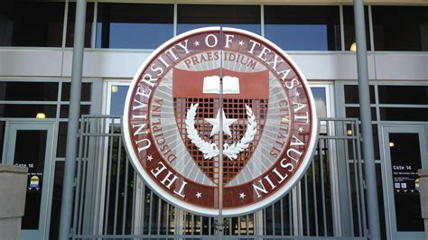 UT Austin ranks highly among U.S. public universities in latest global ...