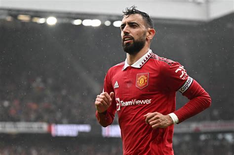 'Bigger things': Bruno Fernandes says Man Utd want Champions League ...