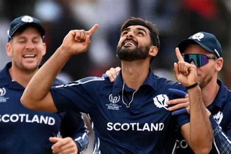 Scotland team battle to secure spot in the Cricket…