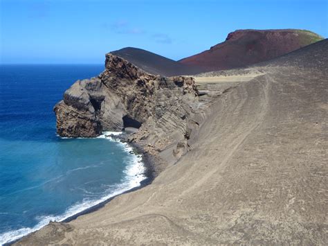 Capelinhos Volcano | In 1957 the island of Faial in the Azor… | Flickr