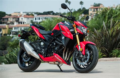 2018 Suzuki GSX-S750 | Road Test Review | Rider Magazine