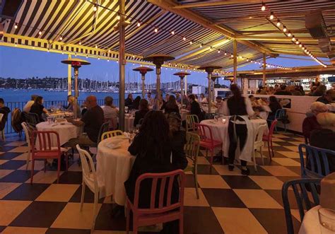 The 10 Best Sausalito Restaurants on the Water (2022)