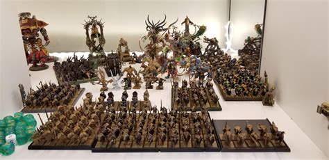 Dug my skaven army out of storage and set them up in my one display ...