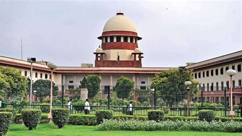 BREAKING| Supreme Court To Deliver Judgment In Article 370 Case On December 11 - Kashmir Dot Com