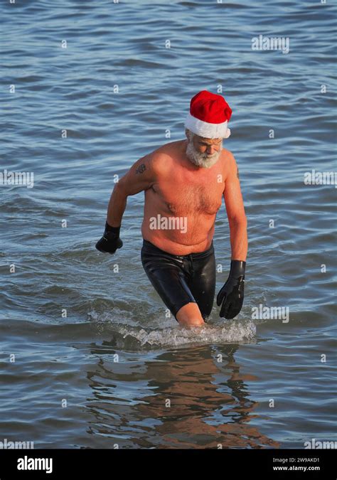 Minster on Sea, Kent, UK. 26th Dec, 2023. Annual Boxing Day swim at ...