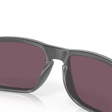 Oakley Holbrook Sunglasses | Uncrate Supply