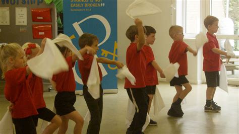 Morris Dance Workshop – Primary Workshops