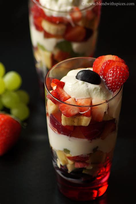 Mixed Fruit and Yogurt Parfait Recipe - Healthy Breakfast Parfait Recipes