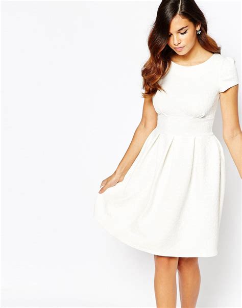 The Little White Dress and how to wear it | ShoeperWoman.com