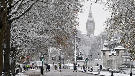 Snow blankets Britain disrupting travel, icy -15 temperature predicted: Updates | World News ...