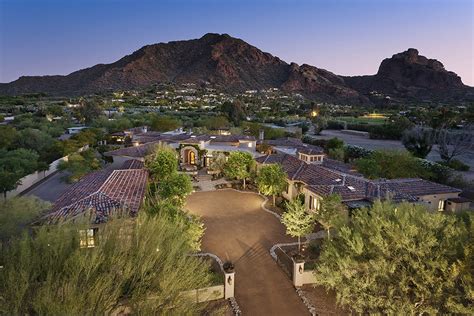 Paradise Valley Village, Phoenix, Arizona