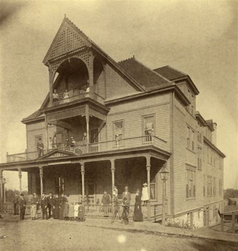 Hotel Juneau | Photograph | Wisconsin Historical Society