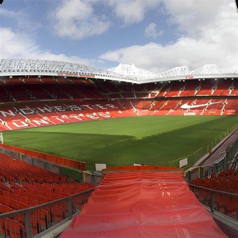 Manchester United Old Trafford Stadium Tour for Two Adults and Two Children | Moonpig