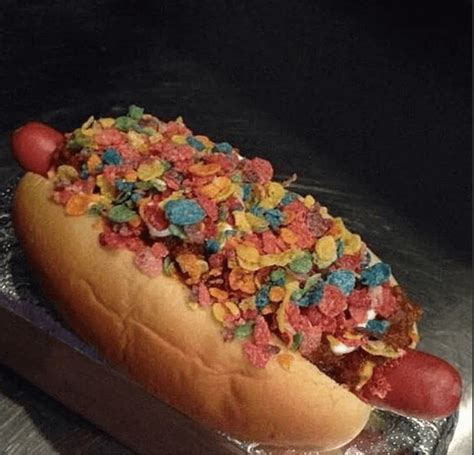 Fruity pebbles chili dog as seen on Twitter : r/shittyfoodporn