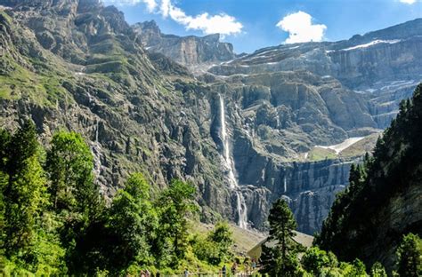 24 Top-Rated Attractions & Places to Visit in the French Pyrenees | PlanetWare