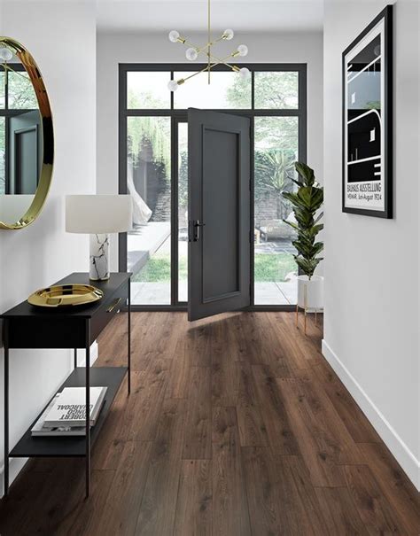 33 Laminate Flooring Ideas With Pros And Cons - Shelterness