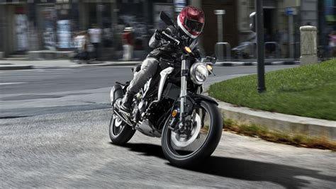 Honda CB 300R: Top Speed, Power, Mileage, Fuel Capacity, Weight, Seat ...