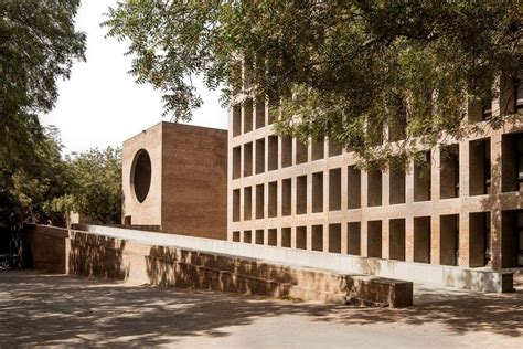 IIM Ahmedabad by Louis Kahn: Blending modern architecture and Indian ...