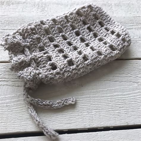 Learn How to Crochet a Pouch with These Free Patterns