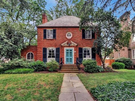 Beautiful Aqua Door | Colonial house, Aqua door, Zillow