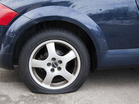 6 Common Causes of Flat Tires and How to Avoid Them - Bullock's Buzz