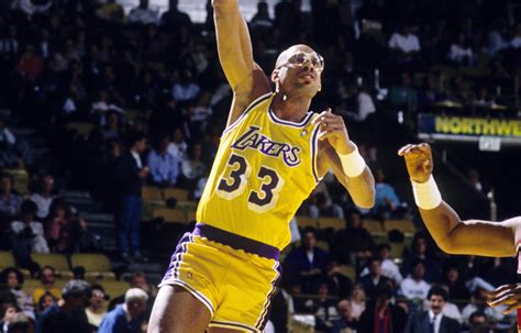 Lakers: Kareem Abdul-Jabbar's Life Beyond The Hardwood - All Lakers ...