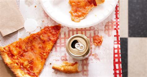 The Ultimate Guide To Pairing Beer and Pizza - Slice Pizza Blog