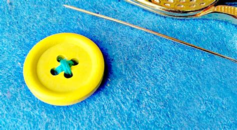 Back To Basics: How To Perfectly Sew On A Button By Hand - DIY Ways