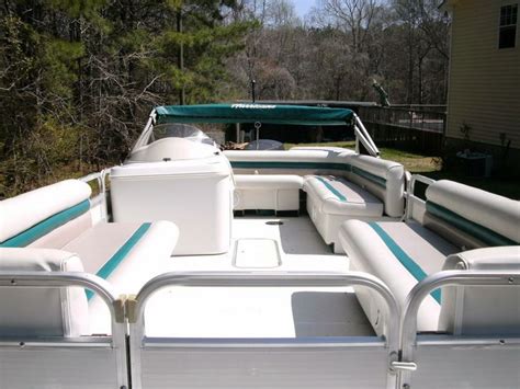 Deck Boat: Hurricane Deck Boat Accessories