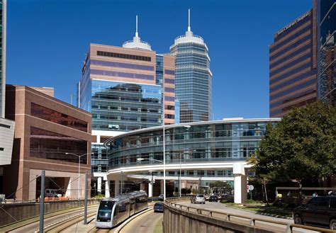 Houston hospitals deal with shifting health care landscape - DefenderNetwork.com