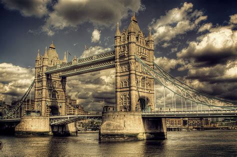 Tower Bridge - Photography Photo (1622548) - Fanpop