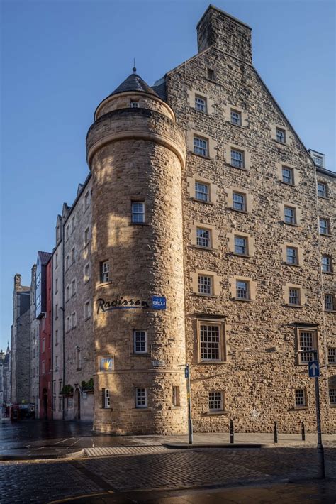 Radisson Blu Hotel, Edinburgh City Centre | Classic Vacations