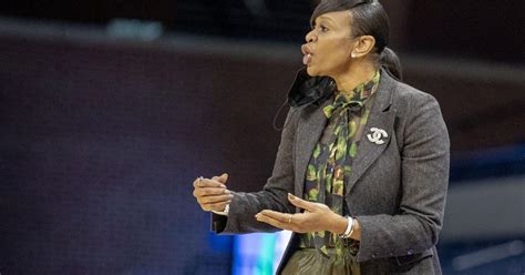 Virginia fires women's basketball coach Tina Thompson