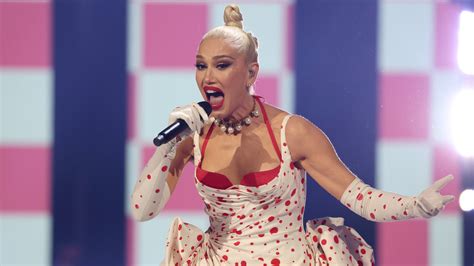 Gwen Stefani to Headline TikTok's Super Bowl 2024 Tailgate Livestream