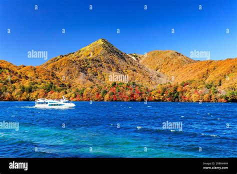 Lake Chuzenji and Autumn Leaves Stock Photo - Alamy