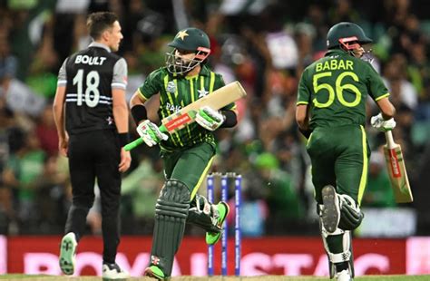 Pakistan thrash New Zealand, storm into the T20 WC 2022 Final