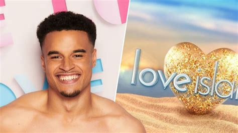 Who is Toby Aromolaran? Love Island 2021 contestant's age & Instagram revealed - Capital XTRA