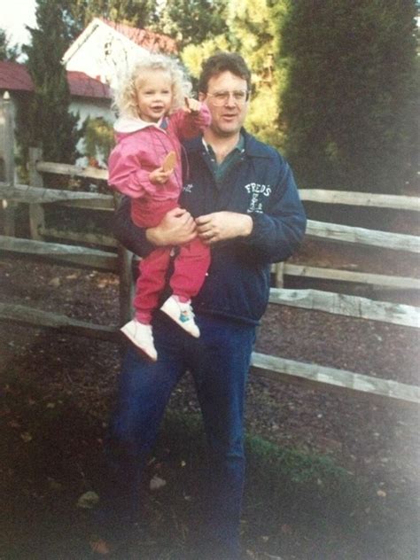 Who is Taylor Swift's dad Scott Swift? What does he do? | Taylor swift childhood, Baby taylor ...