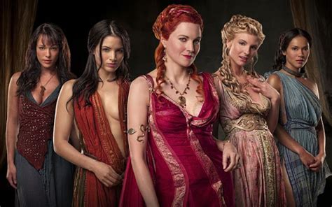 Fashion of Spartacus women...I absolutely love the high powered wives ...