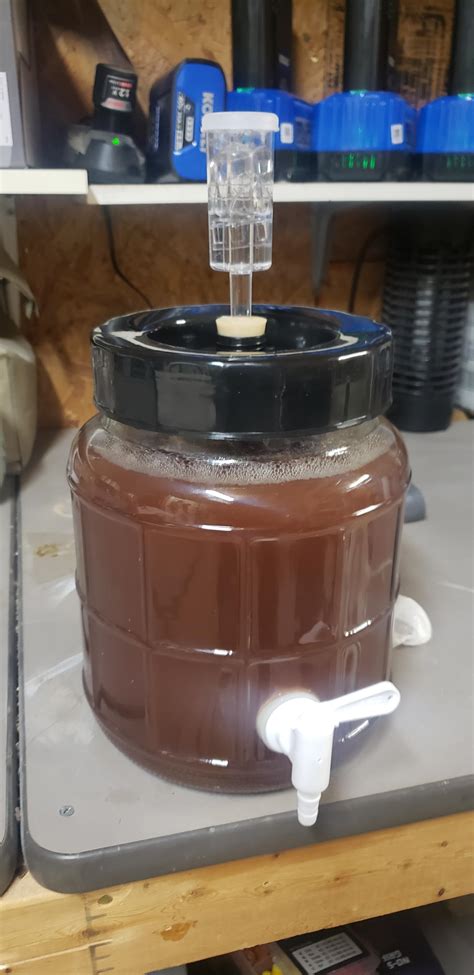 Cherry mead with local honey : r/mead