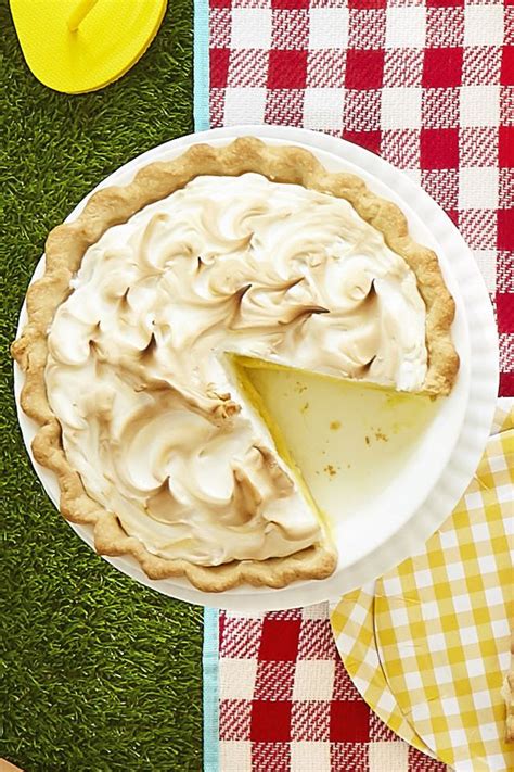 Best Meyer Lemon Meringue Pie Recipe - How to Make Meyer Lemon Meringue Pie