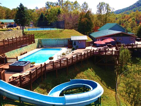 Cloud 9 - Vacation Rentals, Family Reunions. Retreats - The Camp NC