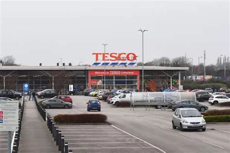 Tesco shakeup to 2,100 jobs with counters and hot delis to be closed ...