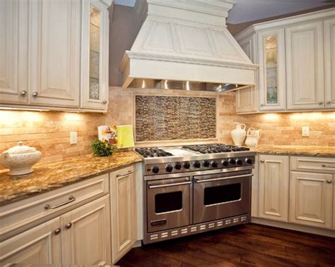 Kitchen Backsplash Antique White Cabinets - cursodeingles-elena