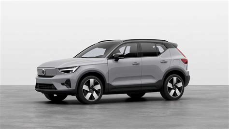 Volvo Brings Back Rear-Wheel Drive After 25 Years With 2023 XC40, C40 ...